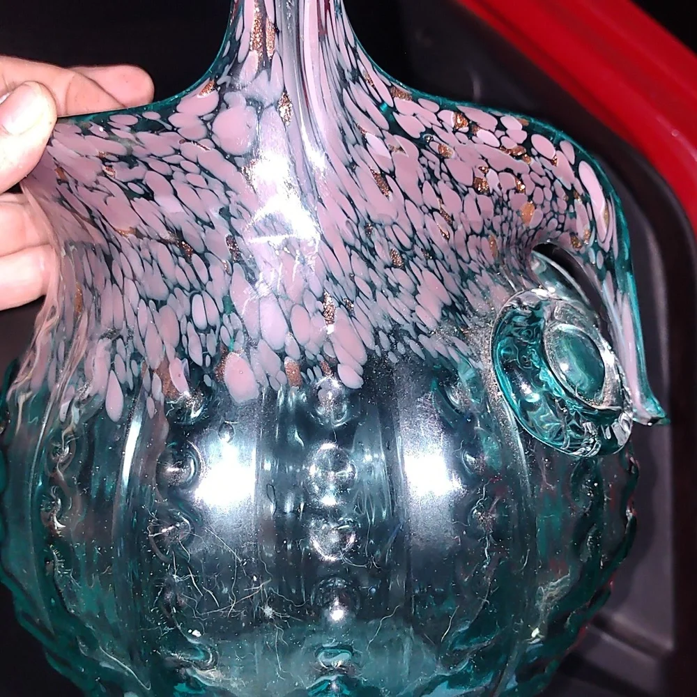 Hand blown glass owl.. stands about 10.5"s - Picture 3 of 4